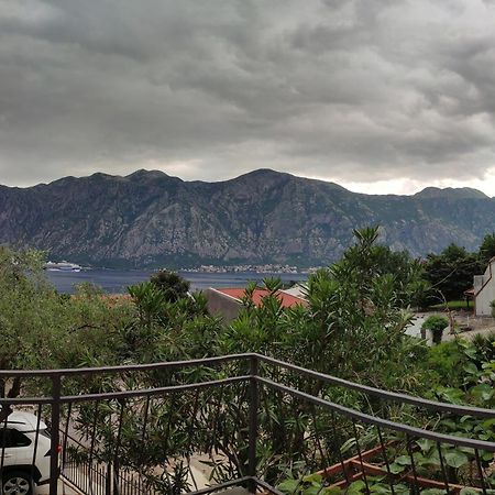 Holiday House In The Kotor Bay Exterior photo