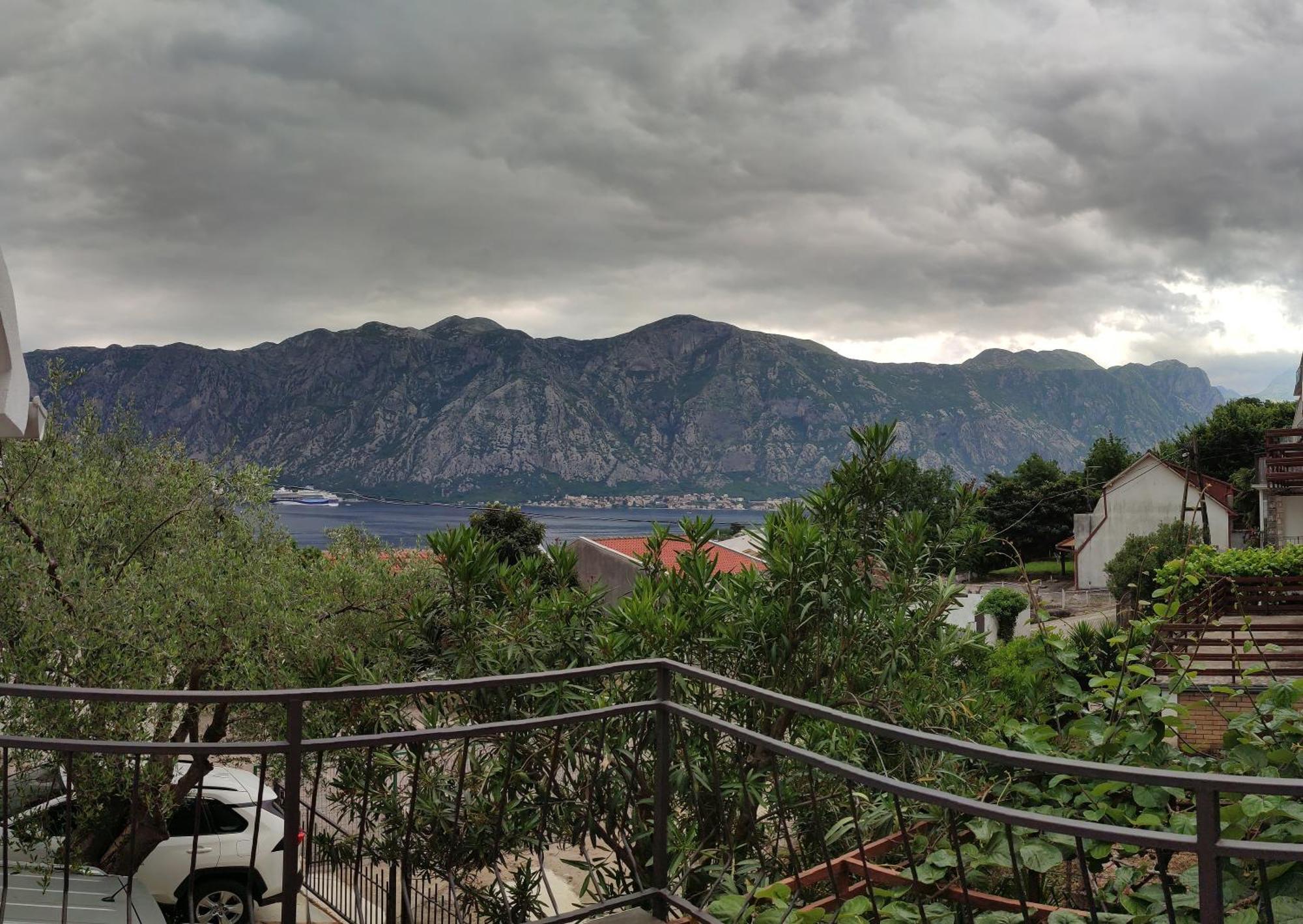 Holiday House In The Kotor Bay Exterior photo